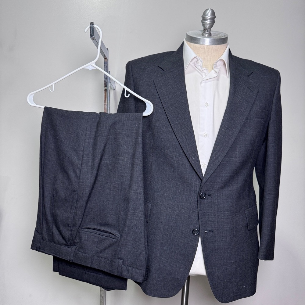 Vintage Jos. A. Bank 2-Piece Suit Mens 44R 36W Charcoal Gray Glen Check Wool